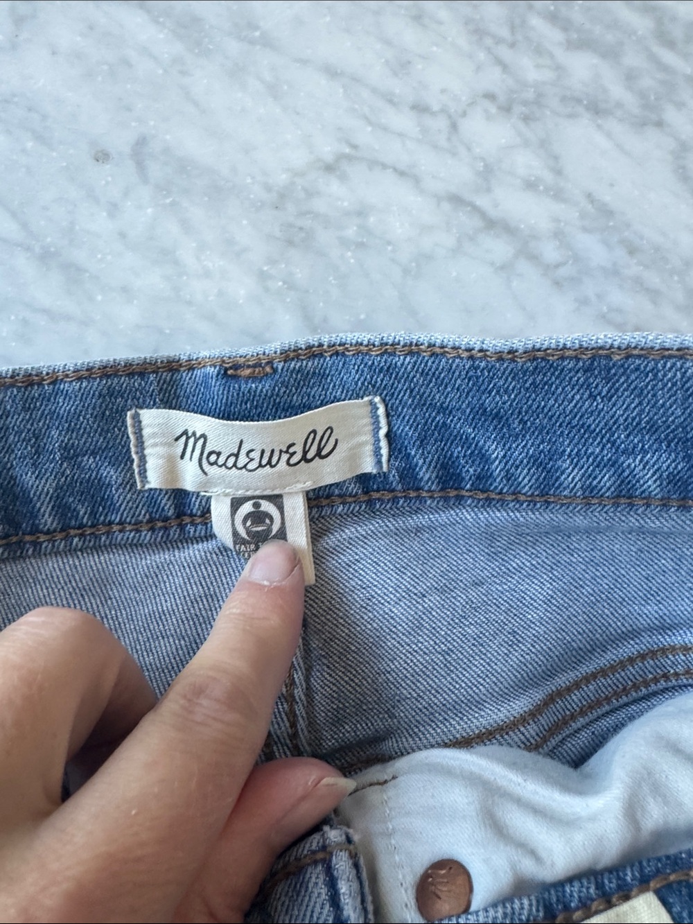 Madewell Vintage-Inspired Wide Leg Jeans in Medium Blue high rise flair - Picture 3 of 5